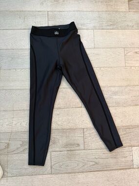 ALO Airlift High-Waist 7/8 Line Up Legging